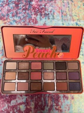 Too Faced Sweet Peach Eyeshadow Palette — Peach, Pink, Bronze, Plum Shades